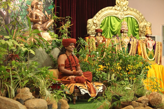 Isha, Kena, Katha, Prashna, Mundaka, Mandukya, Aithareya, Taittiriya