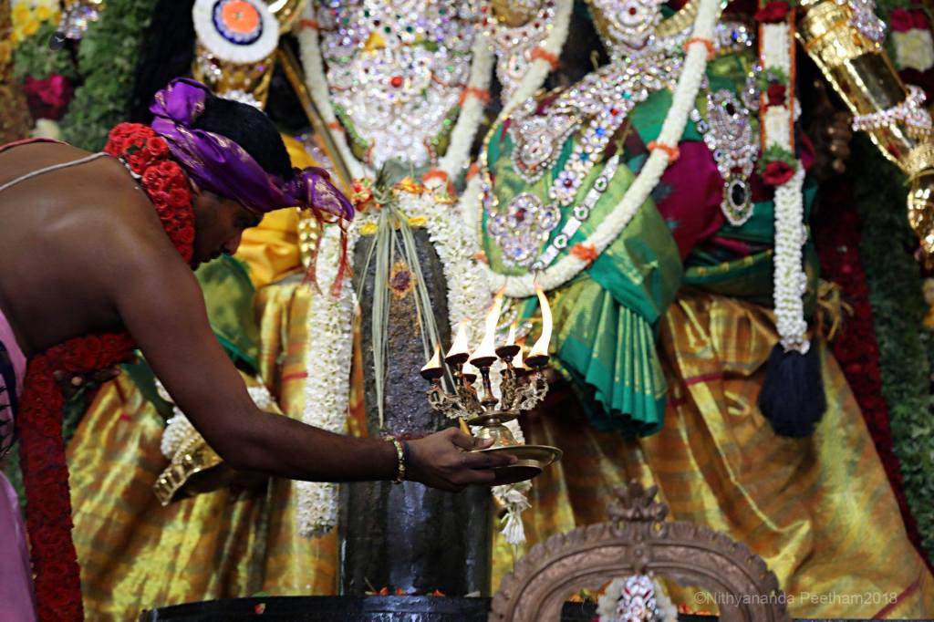 If there is implicit openness and innocence the learning can be received from the Avatar who imparts learning every moment